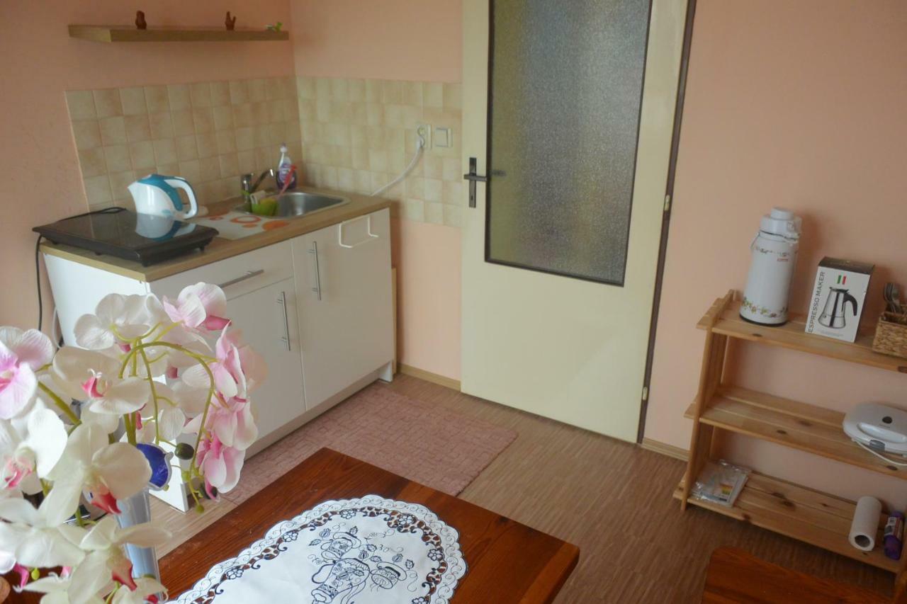 Rodinne Ubytovani - Family Accommodation Kobylice Екстер'єр фото