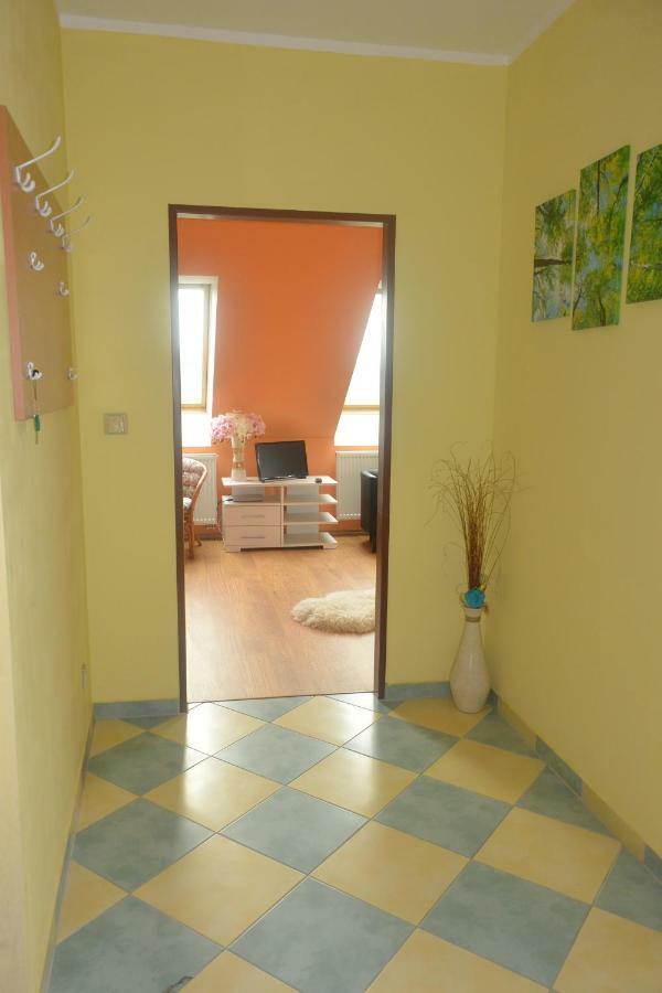 Rodinne Ubytovani - Family Accommodation Kobylice Екстер'єр фото